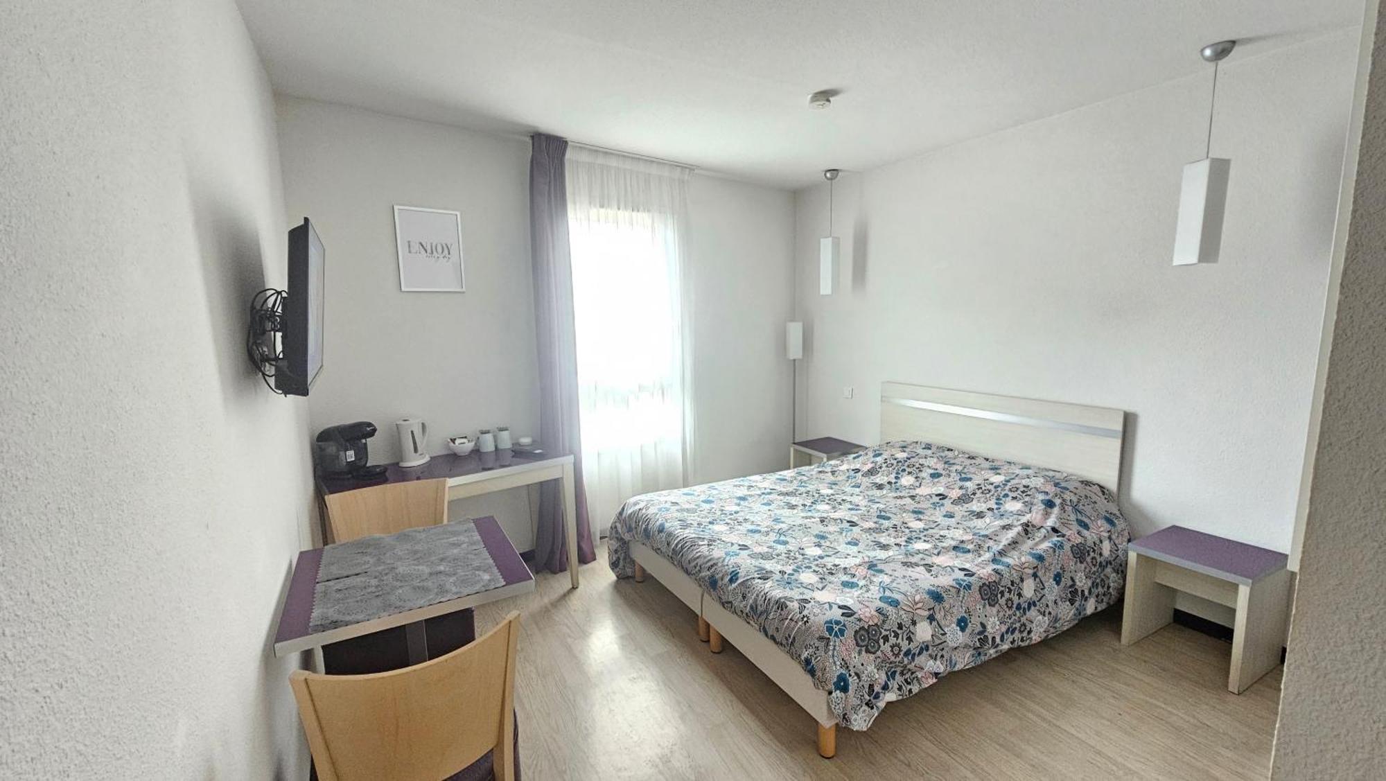 Apartament Studio Moderne Et Equipe Lourdes Centre Zewnętrze zdjęcie